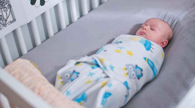 how to transition from bassinet to crib